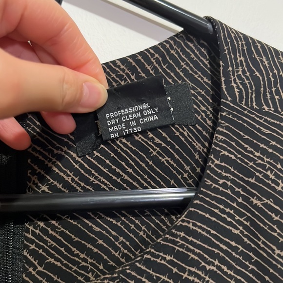 111 state striped printed 100% silk maxi dress - black/gold - size S - Picture 5 of 9